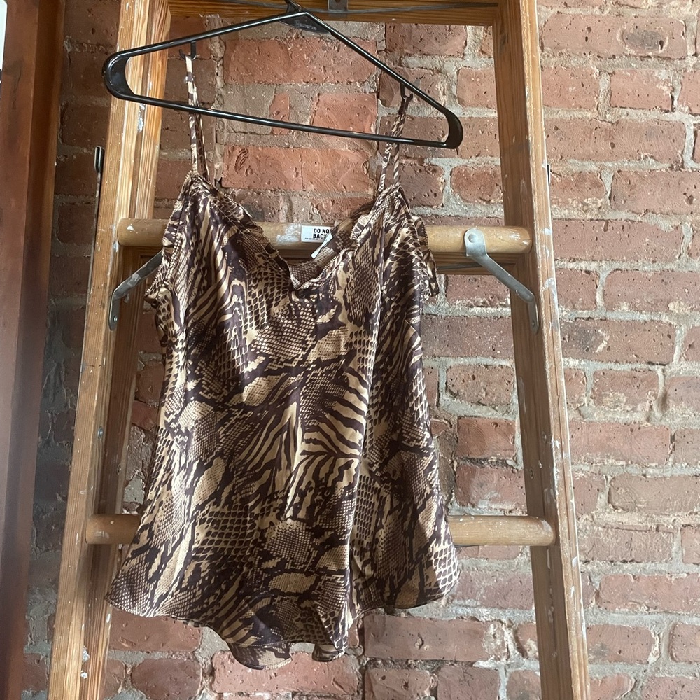 Aritzia // Wilfred Free Camisole